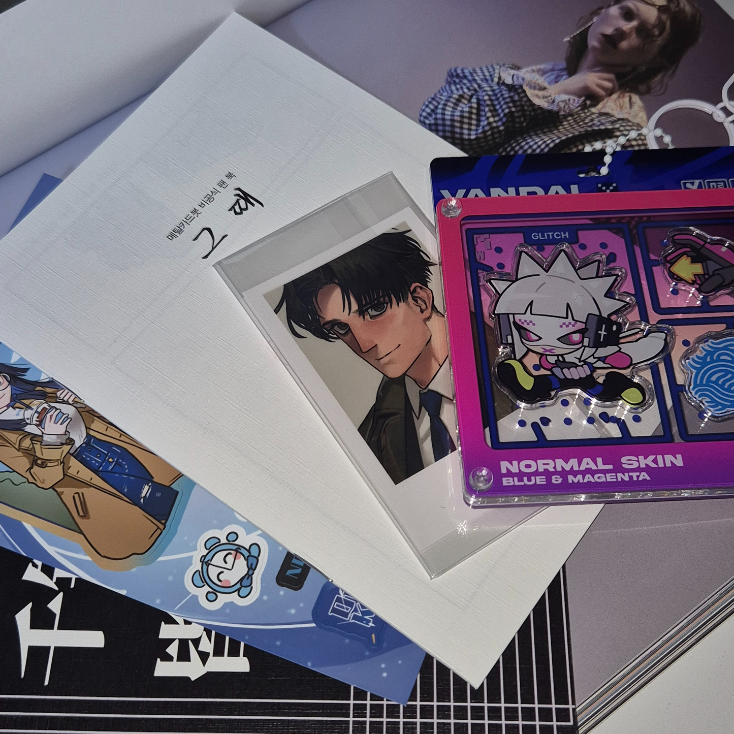 [Marathon] Runner : Acrylic Charms_VANDAL